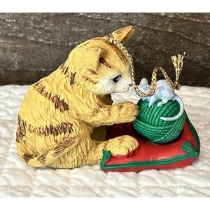 Kitten and Yarn with mouse Current Inc Christmas Ornament Vintage